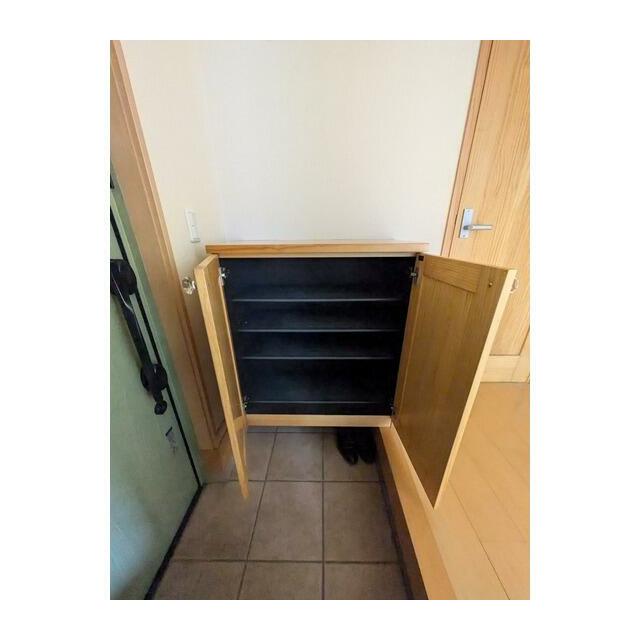 シューズボックス