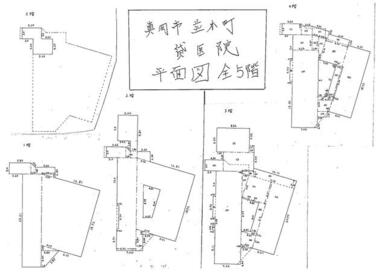 １階：１３３坪）２階：１３３坪）３階：１５８坪）４階：１２６坪）５階：１１坪）合計５６１坪