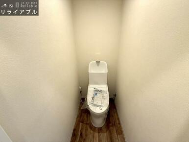 温水洗浄便座のトイレ