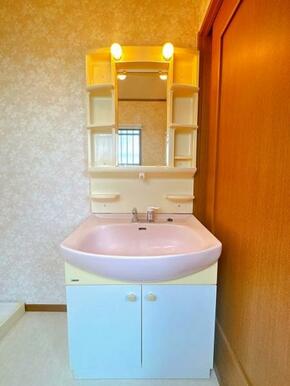 「洗面化粧台」クリーニング実施予定です。