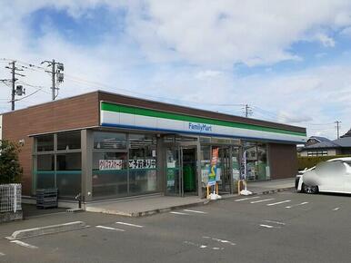 ファミリーマート金ヶ崎西根店