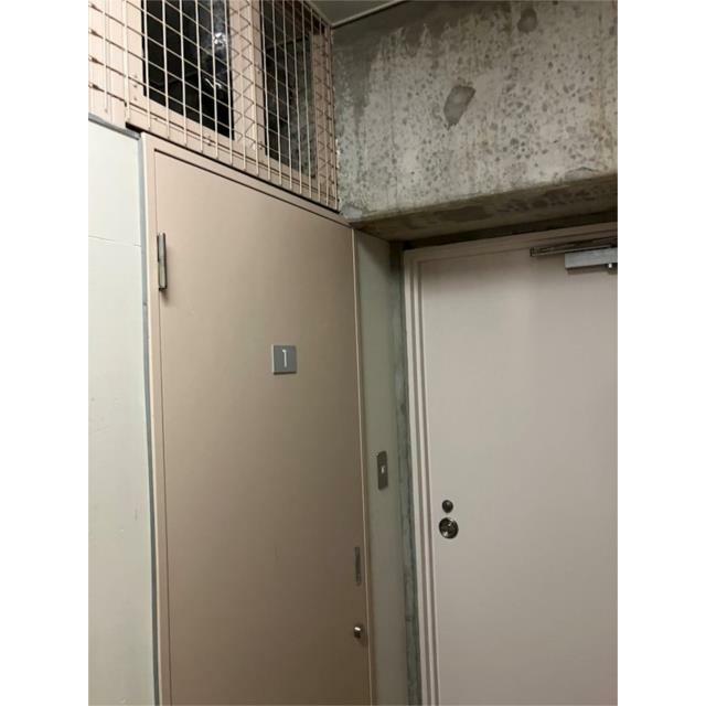 １３階にある専用利用トランクルーム