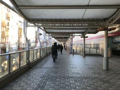 大船駅からのペデストリアンデッキ