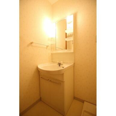 独立洗面台です