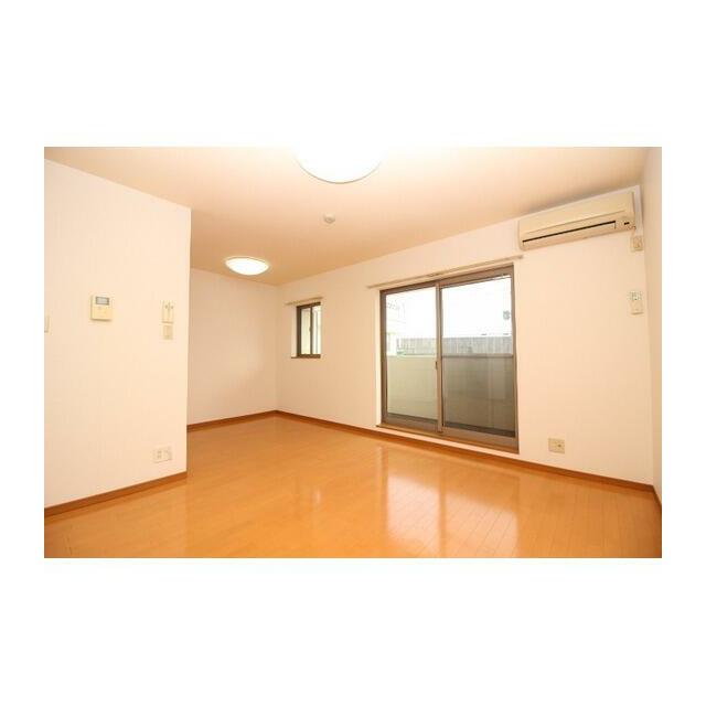 2面採光で明るいリビング