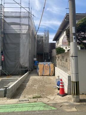 日を重ねるごとにこの佇まいに愛着が湧いてきそう（2号棟）