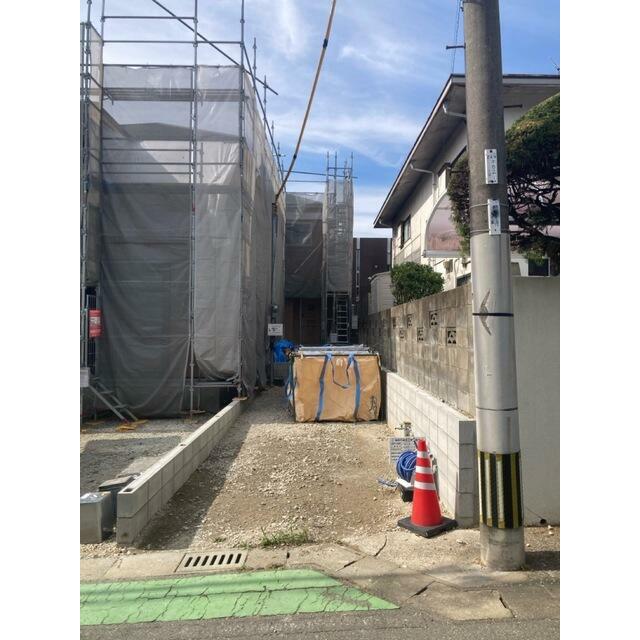 日を重ねるごとにこの佇まいに愛着が湧いてきそう（2号棟）