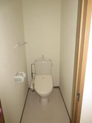 B201　トイレ