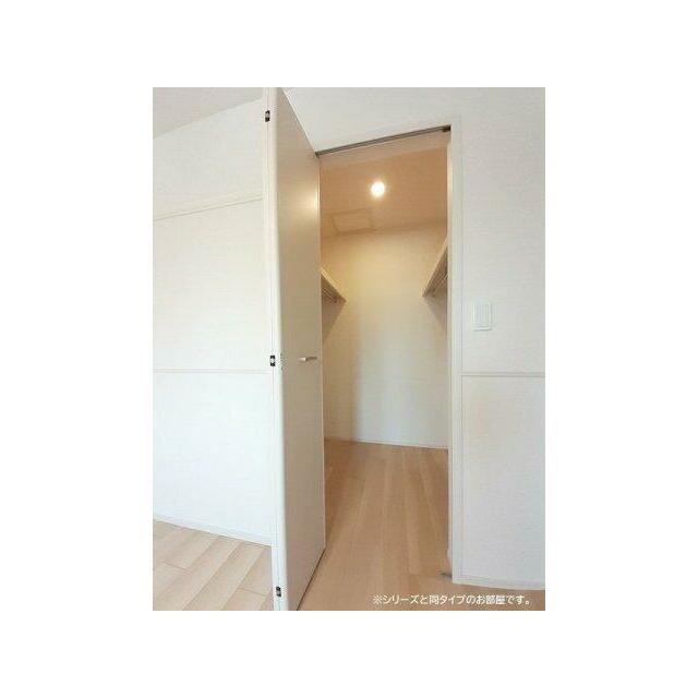 便利な収納スペースです