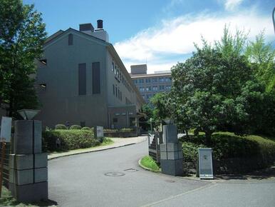 東京都立大学図書館本館