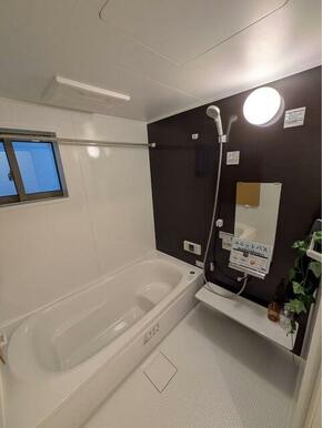 ゆったりくつろげる浴室で、心ほぐれる至福の時間（7号棟）