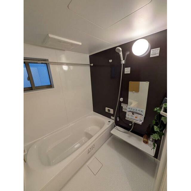 ゆったりくつろげる浴室で、心ほぐれる至福の時間（7号棟）