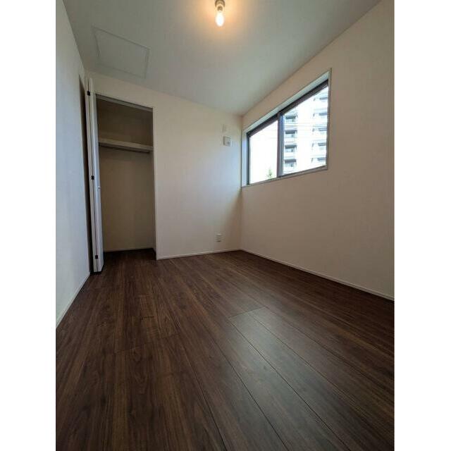 ベッドやイスでの生活で膝に難ありの方でも過ごしやすい（7号棟）