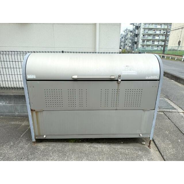 ゴミストッカー