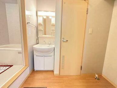 シャワー付洗面台