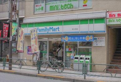 ファミリーマート 東大井店