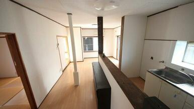 リビング・キッチン別角度