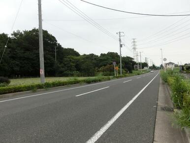 前面道路幅員１８ｍ