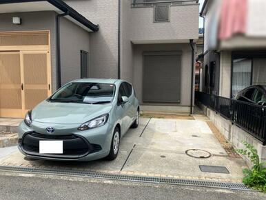 車種により2台停められます2