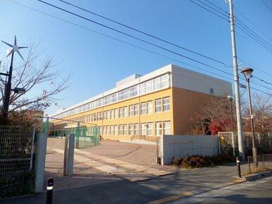 府中市立府中第三中学校