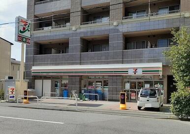 セブンイレブン浦和岸町7丁目店