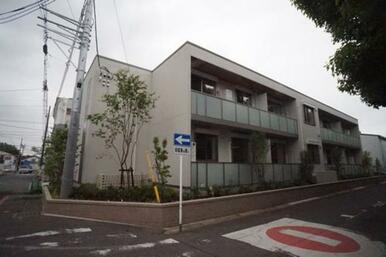 積水ハウス施工の賃貸住宅「シャーメゾン」です。