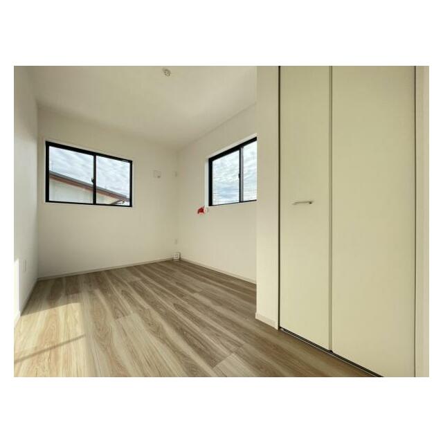 2階にはお部屋が3部屋！全部屋に収納が付いています＾＾