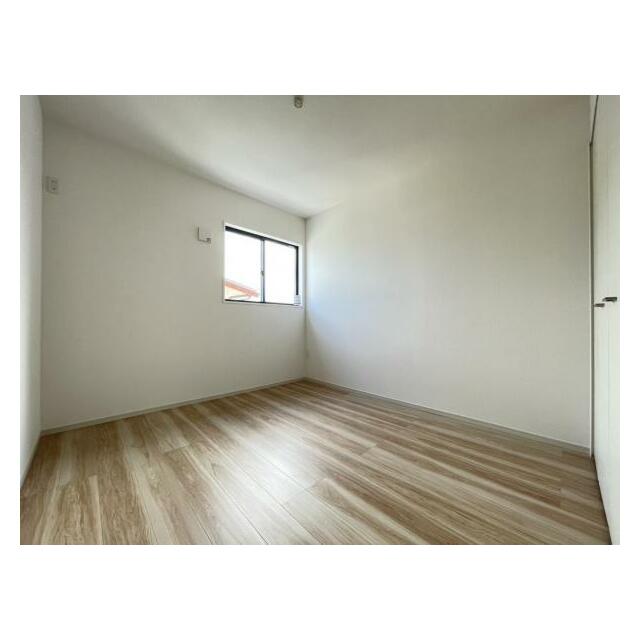 各部屋にクローゼットが付いているので整理整頓も安心＾＾