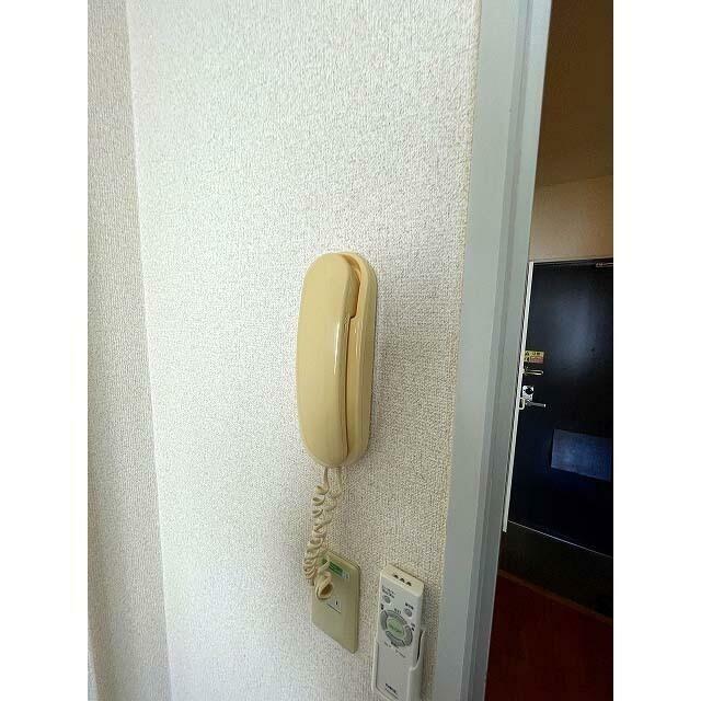 インターホン