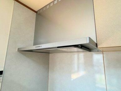 「レンジフード」新品交換済みです。