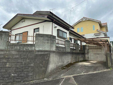 カーポート付き、車種要確認