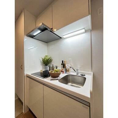 【家具・家電の備え付けはありません】