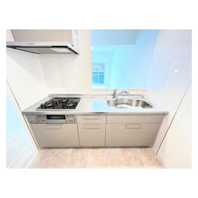 新品システムキッチン