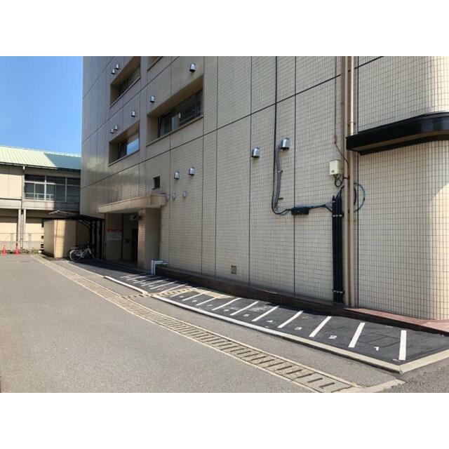自転車・バイク置き場