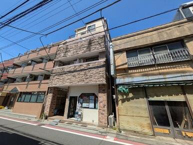 ３階建てマンション！