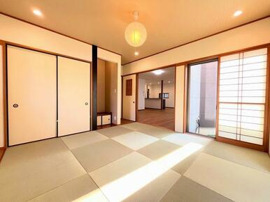 「和室」収納スペースがあります