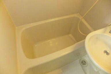 別号室のものです