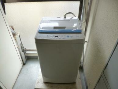 共同洗濯機、各階にあり