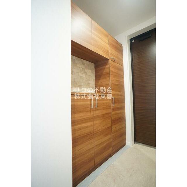 下駄箱付なので、玄関はいつでもスッキリ片付きますね☆