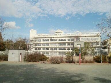 豊橋市立松山小学校