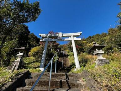 八幡神社　鳥居