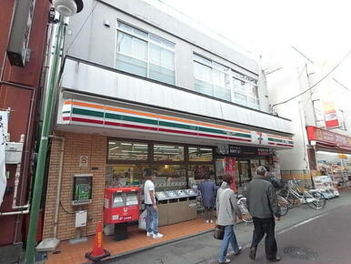 セブンイレブン東金町店