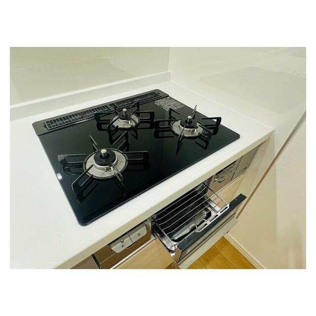 ガスコンロは新品交換済みです