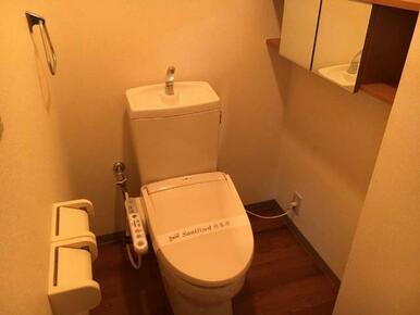 シャワー付トイレ