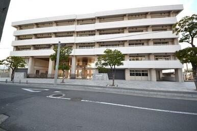 丸亀市立西中学校