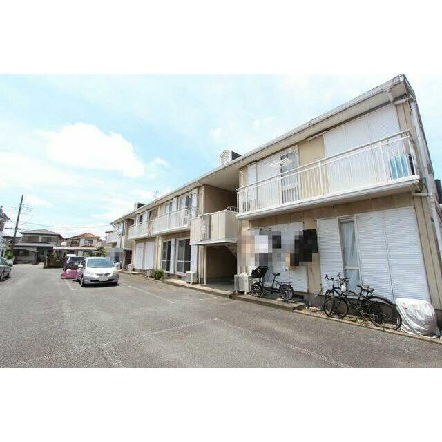 積水ハウス施工の耐震性に優れた、軽量鉄骨造のファミリータイプの賃貸住宅です。プライバシーに配慮した…