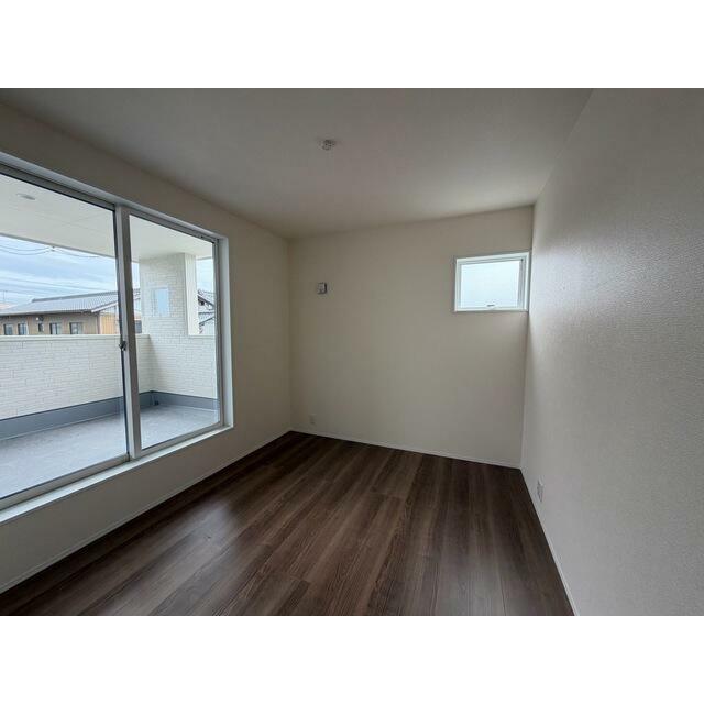 ゲストを迎えるための部屋としても使える（1号棟）