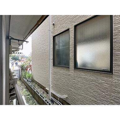 洗濯物の外干しはこちらで