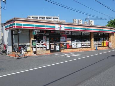 セブンイレブン越谷蒲生愛宕町店