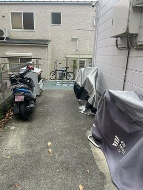 バイク・自転車置き場